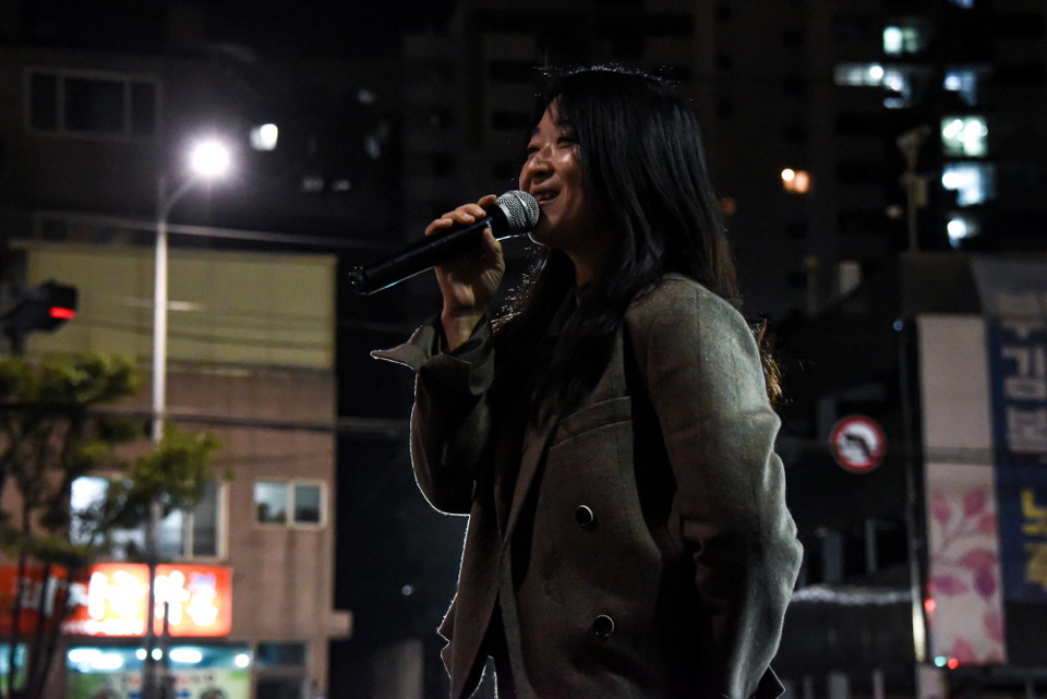 민중가수 임정득님의 노래 공연