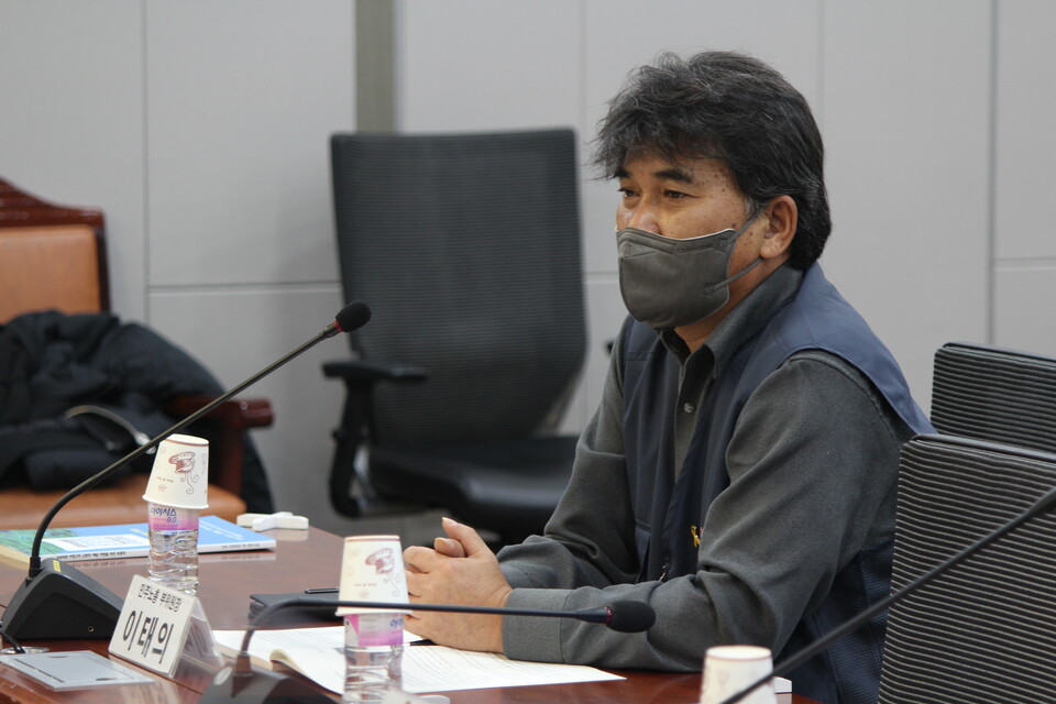 19일 국회에서 공공부문 비정규직 근본적 해법 마련을 위한 토론회가 열렸다. ⓒ 김준 기자