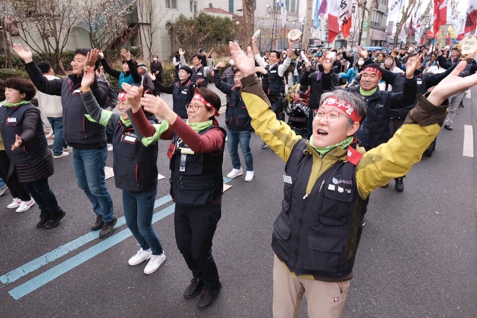 8일 혜화역에서 열린 '2023년 3.8 세계여성의 날 정신 계승 전국노동자대회' ⓒ 변백선 기자