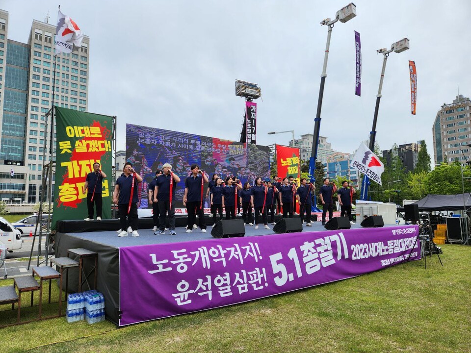 ▲ 대전지역 노동자 합창단의 노래공연 @정순영 (대전본부)