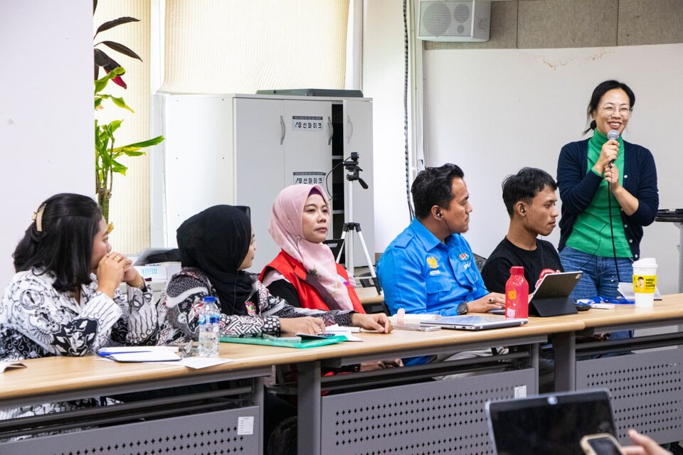 민주노총(KCTU)이 진행하는 15차 아시아 노조활동가 교육 교류 프로그램 'LEAP'(Leadership Education & Exchange in Asia Programme for Young Unionists)이 5일부터 9일까지 치러진다.  사진=송승현