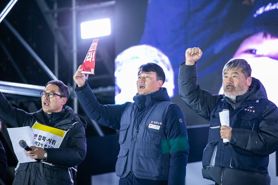 내란수괴 윤석열 즉각 탄핵! 범국민촛불대행진이 14일 국회 앞에서 진행됐다. 사진=송승현