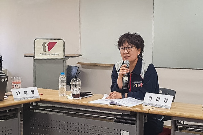 민주노총은 지난 27일 창립 30주년을 맞아 더 힘 있는 민주노총으로 나아가기 위한 사회연대 투쟁의 방향을 모색하는 자리를 마련했다. 오후 2시 민주노총 15층 교육장에서 ‘빛의 광장 그리고 민주노총의 역할’ 집담회를 열고 123일에 걸친 윤석열파면 투쟁에서 터져나온 각계각층과 시민사회의 염원을 돌아봤다. 사진=민주노총
